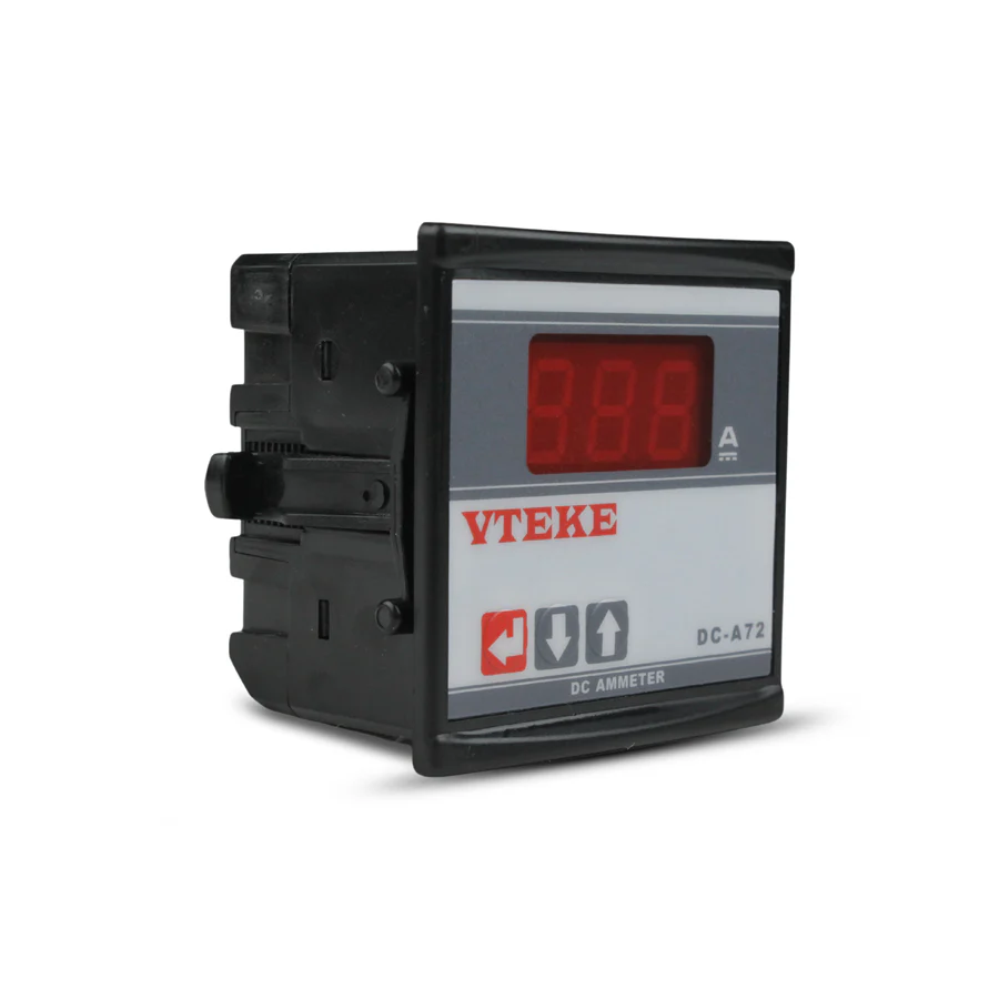 Ampermeter DC-A72 elektrik cərəyanını ölçmək üçün istifadə olunan bir cihazdır. Bu cihaz, birbaşa doğru cərəyan (DC) cərəyanının gücünü ölçmək üçün nəzərdə tutulub. DC-A72, xüsusilə doğru cərəyanın (DC) ölçülməsində istifadə olunan bir ampermeter modelidir. Ampermeterin iş prinsipi belədir: Ölçmə: Cihaz elektrik dövrəsinə qoşularaq, orada axan cərəyanın miqdarını ölçür. Qulluq: Elektrik avadanlıqlarında və sınaqlarda cərəyanın düzgün axmasını təmin etmək üçün istifadə olunur. Cərəyan çox yüksək və ya aşağı olduqda, bu avadanlığın düzgün işləməməsinə səbəb ola bilər. DC-A72 modeli adətən aşağıdakı sahələrdə istifadə edilə bilər: Elektrik sistemləri Elektron qurğular Akkumulyator və batareya sistemləri Texniki təmir və sınaqlar Cihazın xüsusiyyətləri, cərəyanın ölçülmə diapazonu, dəqiqliyi və uyğunluq tələbləri modelə görə fərqlənə bilər.
