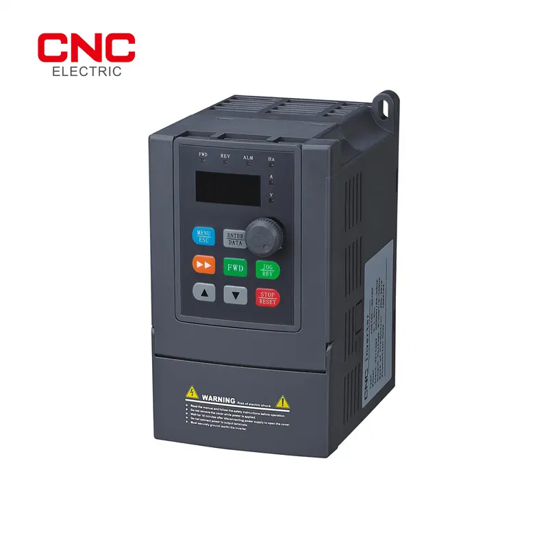 YCB1000 seriyalı 22 kW gücündə invertor (VFD – Variable Frequency Drive) müasir CNC sistemləri, nasos, kompressor və digər sənaye avadanlıqlarının idarə olunmasında istifadə olunan etibarlı və enerjiyə qənaət edən cihazdır. Bu invertor sayəsində elektrik mühərriklərinin sürəti dəqiq şəkildə tənzimlənir, iş prosesində sabitlik və yüksək səmərəlilik təmin olunur. İstər ağır sənaye şəraitində, istərsə də gündəlik istehsalat proseslərində YCB1000 yüksək performansı, güclü qoruma sistemləri və geniş tətbiq imkanları ilə seçilir. Texniki göstəricilər və əsas xüsusiyyətlər İdarəetmə növü: Sensorless vektor idarəetmə (aşağı tezlikdə yüksək sabitlik və kompensasiya imkanı) Soyutma sistemi: Xüsusi radiator ağacı və müasir açar enerji texnologiyası ilə təchiz olunub Qoruma funksiyaları: Geniş müdafiə texnologiyaları və yeni elektron komponentlər sayəsində yüksək anti-interferensiya qabiliyyəti Frekans idarəetməsi: Əvvəlcədən təyin olunmuş tezlik, mərkəzi tezlik tənzimləmə və yellənmə tezlik funksiyası PLC inteqrasiyası: Qurulmuş PLC və ya idarəetmə terminalları vasitəsilə çoxsəviyyəli sürət rejimləri Modulyasiya: SVPWM (Space Vector Pulse Width Modulation) texnologiyası Enerjiyə qənaət: Avtomatik enerji qənaəti funksiyası, optimallaşdırılmış V/F əyrisi ilə enerji sərfiyyatının azaldılması Giriş/çıxış idarəetməsi: İrəli-geri fırlanma, 8 kanallı proqramlaşdırıla bilən giriş, 35-dən çox idarəetmə funksiyası Yüklənmə qabiliyyəti: 150% nominal cərəyanı 1 dəqiqə, 180% nominal cərəyanı isə 3 saniyə daşıma imkanı Kommunikasiya: RS485 standart interfeys, MODBUS (ASCII və RTU formatı) dəstəyi İstifadə sahələri YCB1000 22 kW invertor müxtəlif sənaye və istehsalat sahələrində tətbiq edilir: Enerji və sənaye ventilyasiya sistemləri Qazan barabanı Çəkici ventilyator (induced draft fan) Kömür şaxtası ventilyatoru və digər havalandırma sistemləri İstilik və iqlim sistemləri Mərkəzi kondisionerlərdə enerji qənaəti Hava kompressorlarının modernizasiyası Musiqili fəvvarələrdə idarəetmə Su təchizatı və nasos sistemləri Dövriyyə nasosları Təmiz su və çirkab su nasosları Sabit təzyiqli su təchizatı sistemləri Neft mədənlərində su vurma və neft nasosları Mədən və metallurgiya sahəsi Daşınma konveyerləri Kömür qidalandırıcıları Qarışdırıcılar, dəyirmanlar, konvertor və soba avadanlıqları İstehsalat və emal sənayesi Ekstruziya avadanlıqları Şüşə butulka üfürmə maşınları Plyonka istehsalı və daşıma sistemləri Mərkəzdənqaçma separatorları, sprey sistemləri və kompressorlar Nəticə olaraq, YCB1000 22 kW CNC invertor güclü idarəetmə, yüksək etibarlılıq və geniş tətbiq sahələri ilə həm sənaye, həm də istehsalat müəssisələri üçün ideal seçimdir.